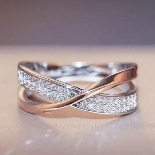 Vintage Braid Design Silver Ring with Zirconia