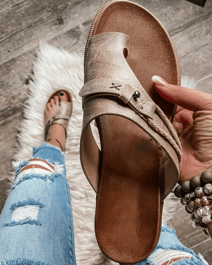 Adjustable Strap Women's Open-Toe Sandals for Any Occasion