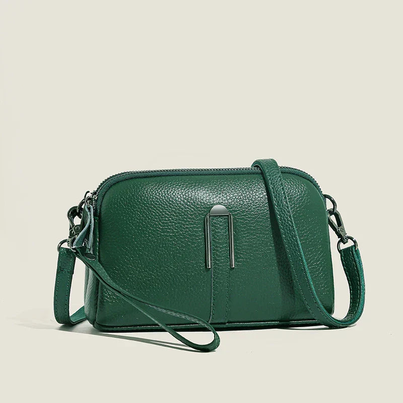 Amaya | Chic Crossbody Bag for Any Occasion