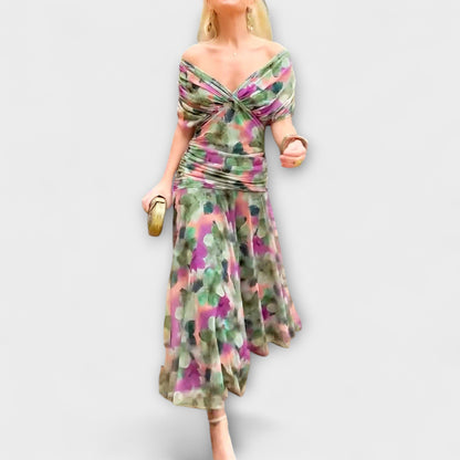 Aurora - Chic V-Neck Maxi Dress for Any Occasion