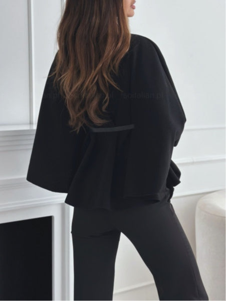 CAPE COAT BELT BATWING SLEEVES 4