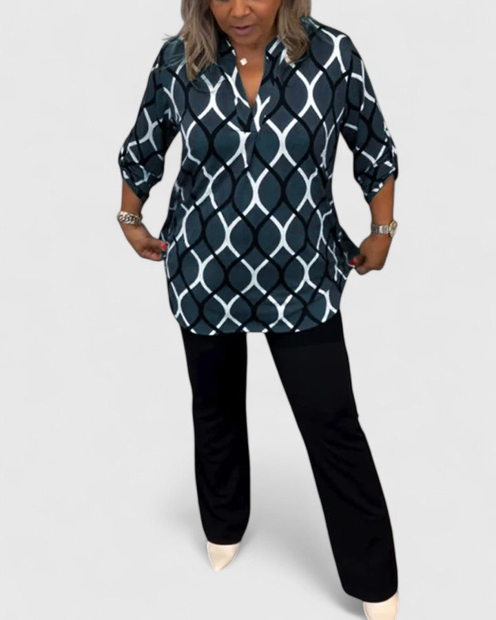 Chic Blouse for Office and Evening Wear