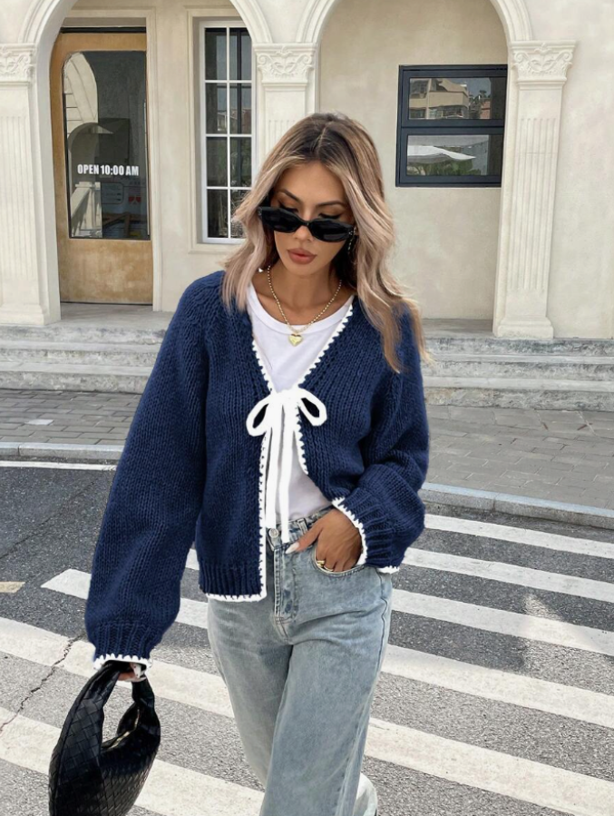 Chic Cropped Knit Cardigan for Everyday Wear
