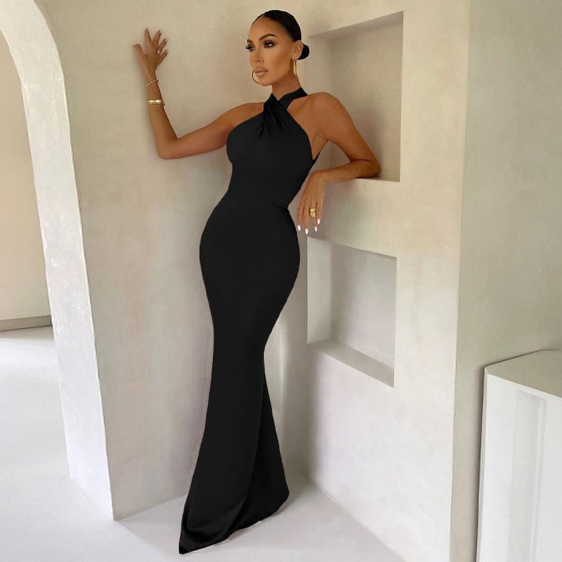 Chic Halter Neck Maxi Dress for Evening Events