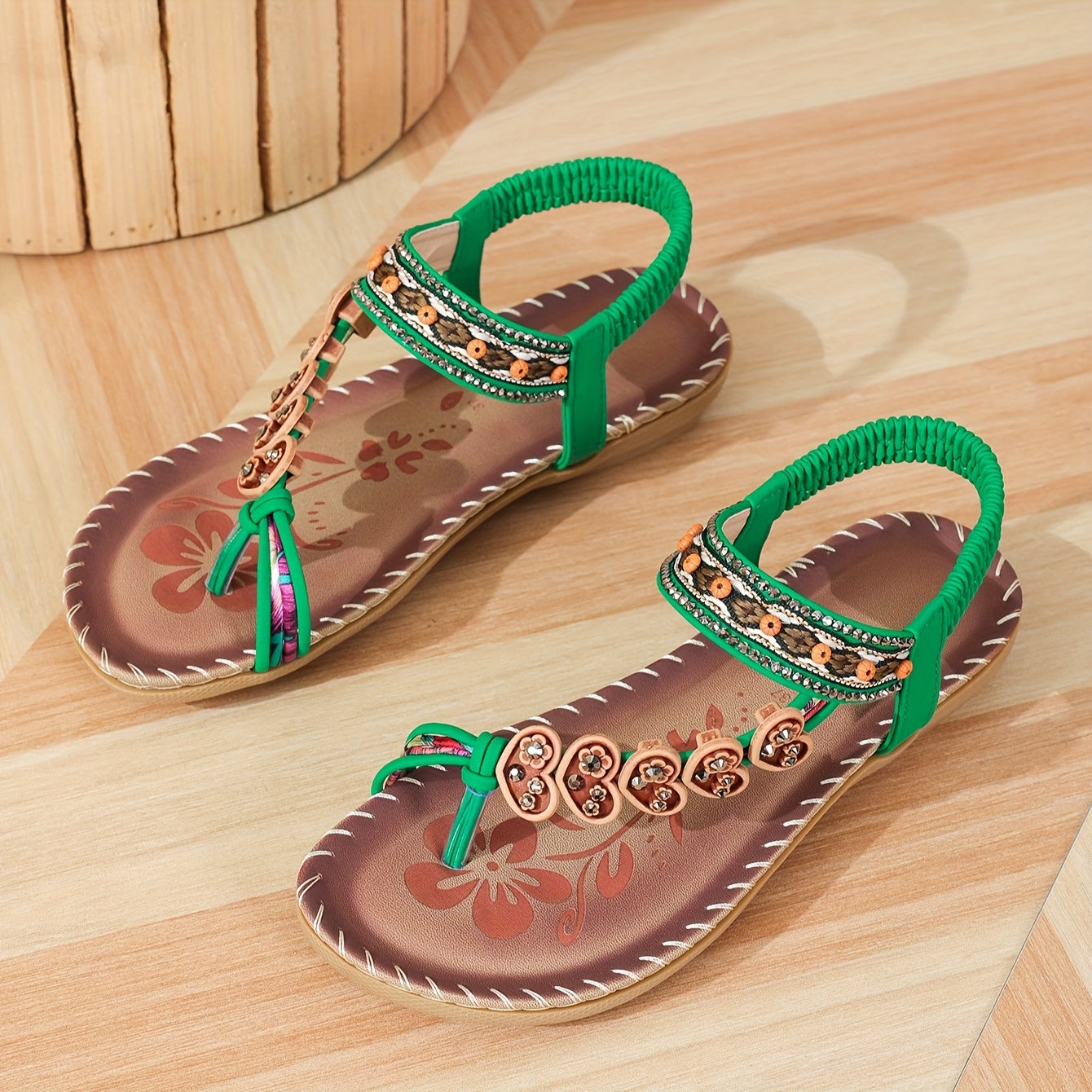Chic Heart Strap Sandals for Everyday Wear