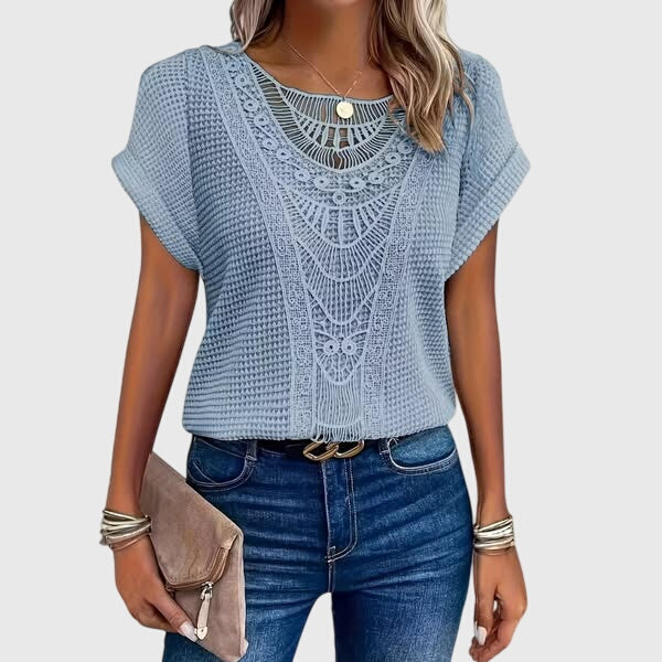 Chic Ibiza-Inspired Pearl Blouse for Every Occasion