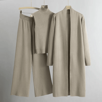 Chic Ribbed Knit Lounge Set for Relaxed Style