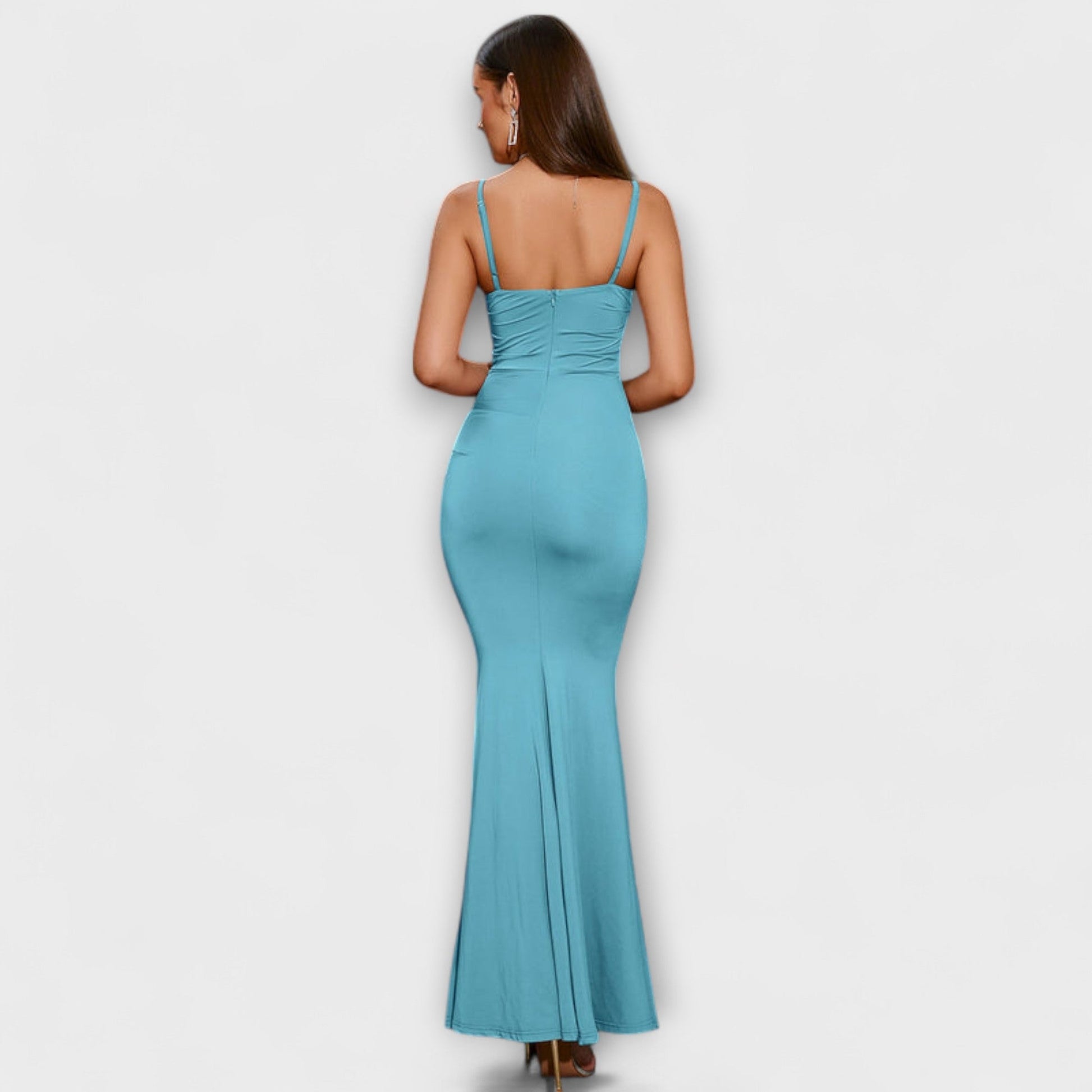 Chic Ruffle Dress for Special Occasions