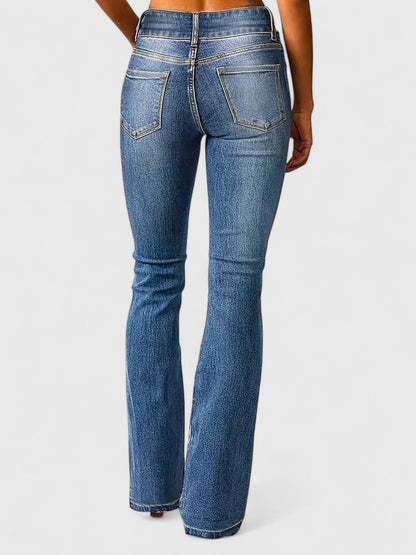 Chic Trousers for Stylish Occasions