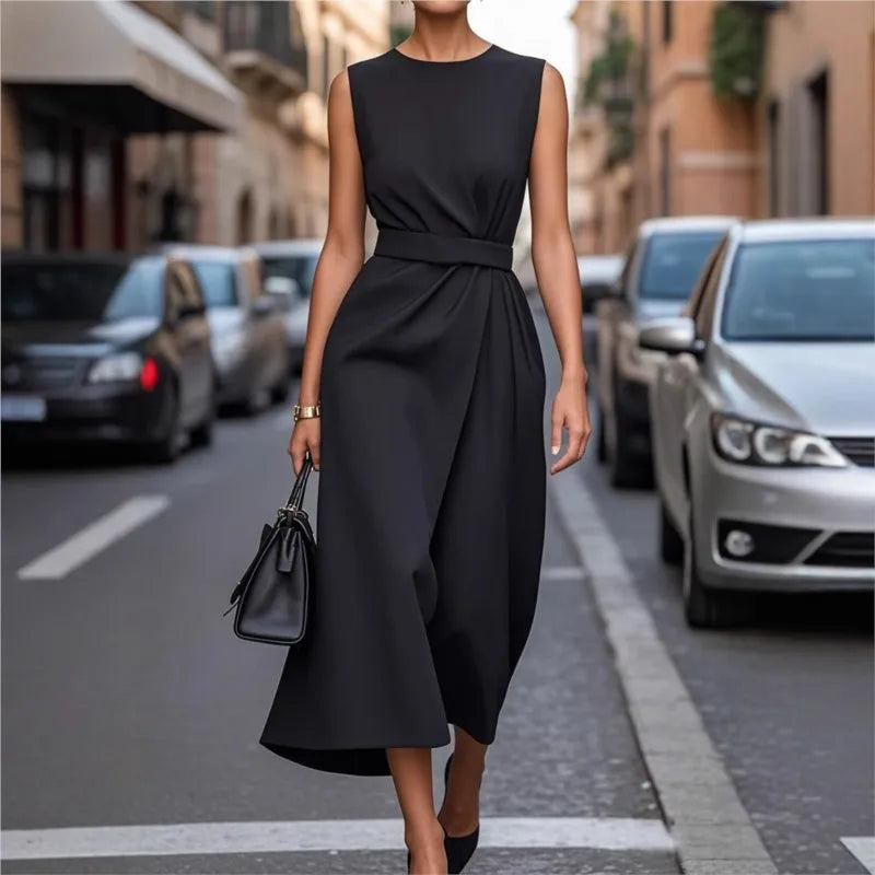 Clarimond | Elegant Round Neck Dress 2
