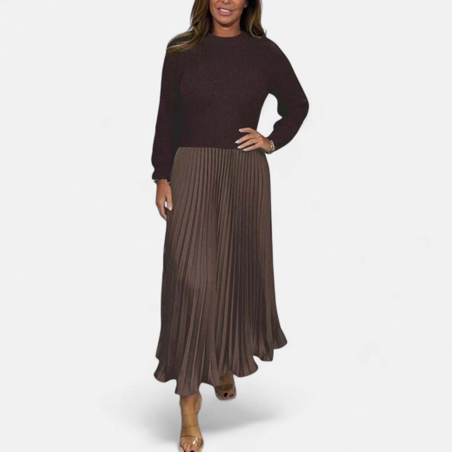 Claudia - Maxi dress with sweater and pleated skirt 10
