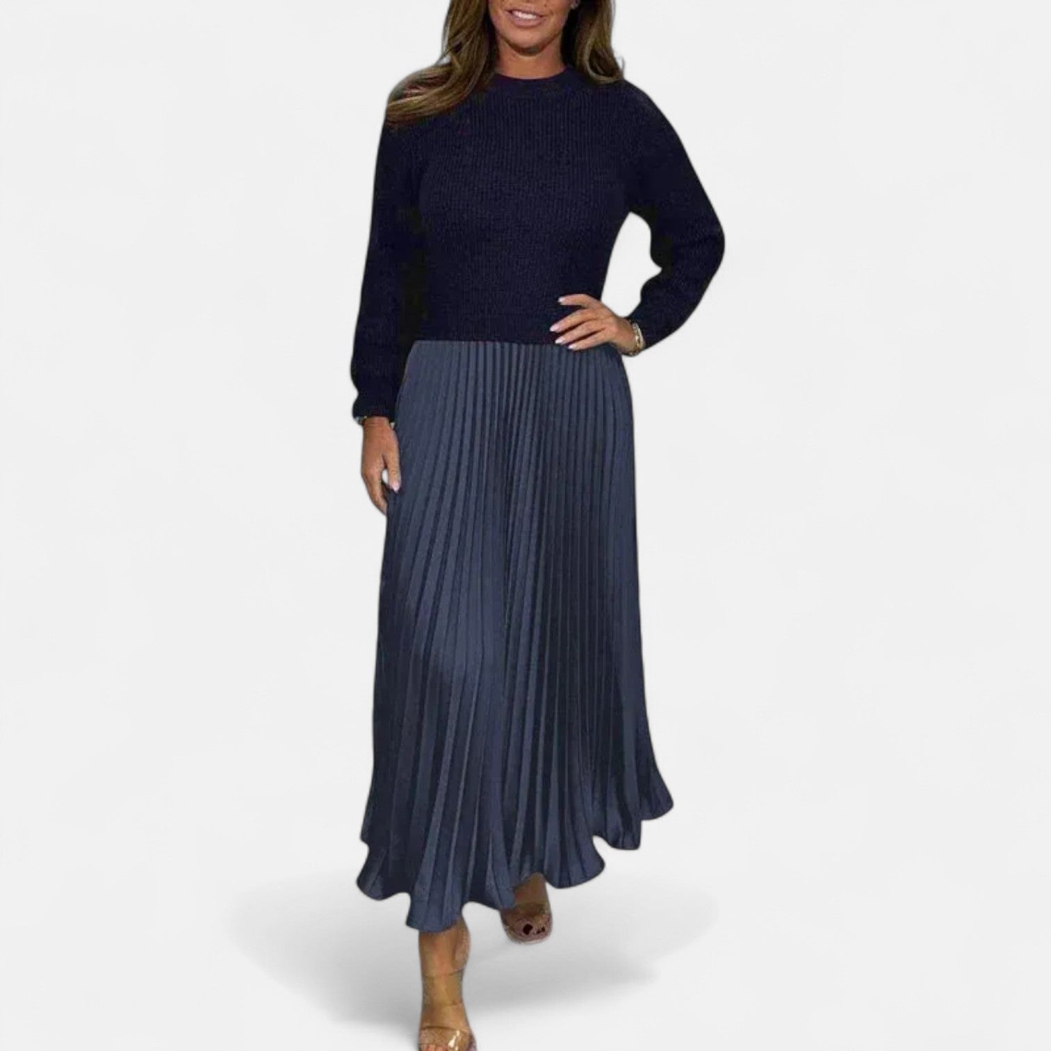 Claudia - Maxi dress with sweater and pleated skirt 3