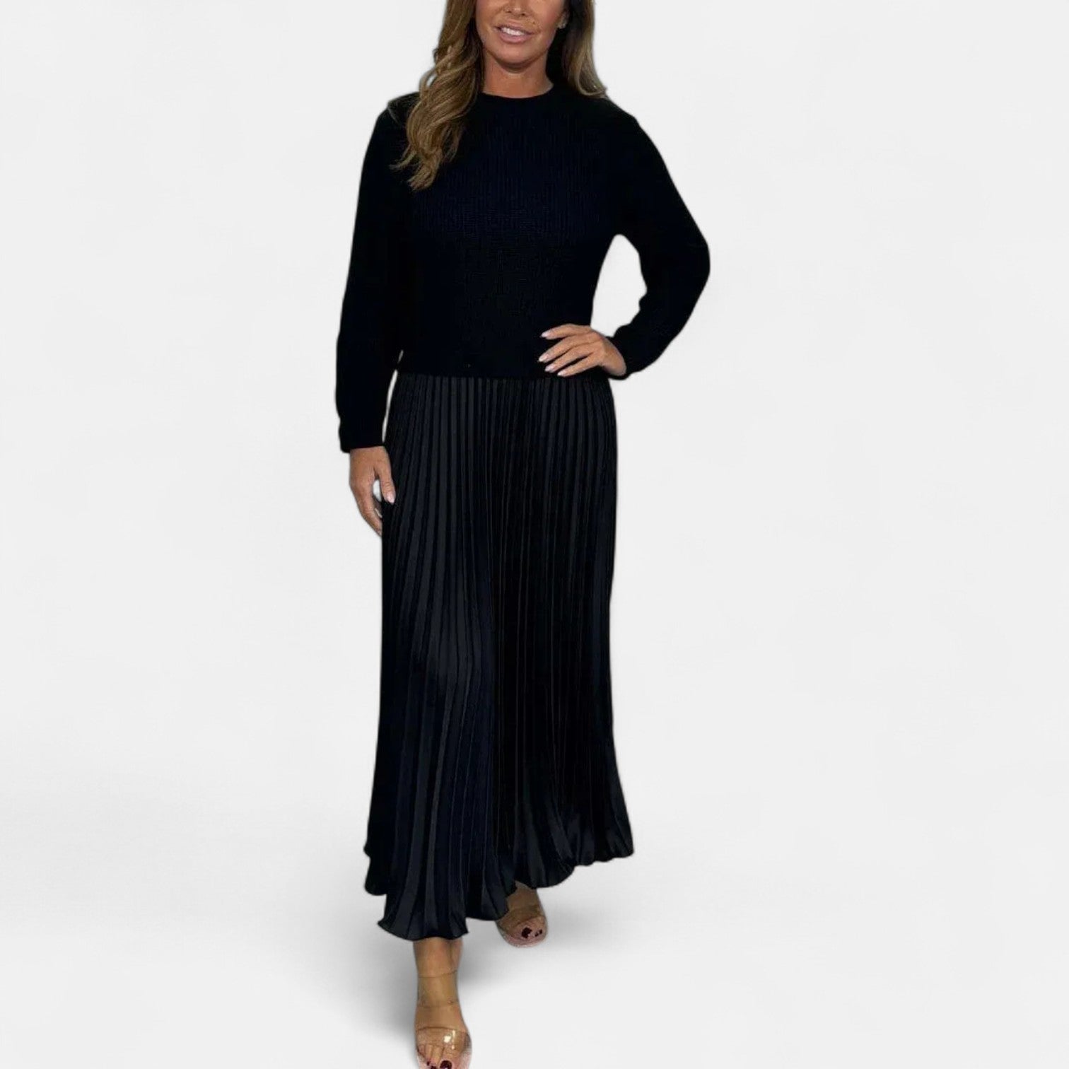 Claudia - Maxi dress with sweater and pleated skirt 4