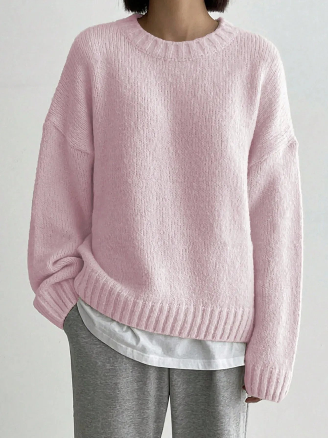 Cozy Women's Oversized Knit Sweater for Everyday Wear