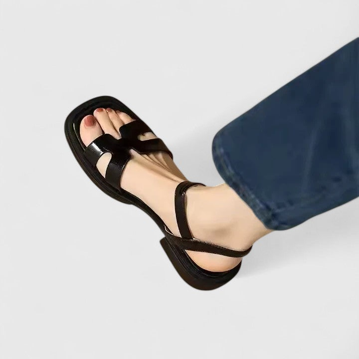Delara - Elegant flat sandals 0