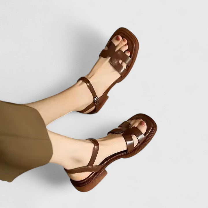 Delara - Elegant flat sandals 1