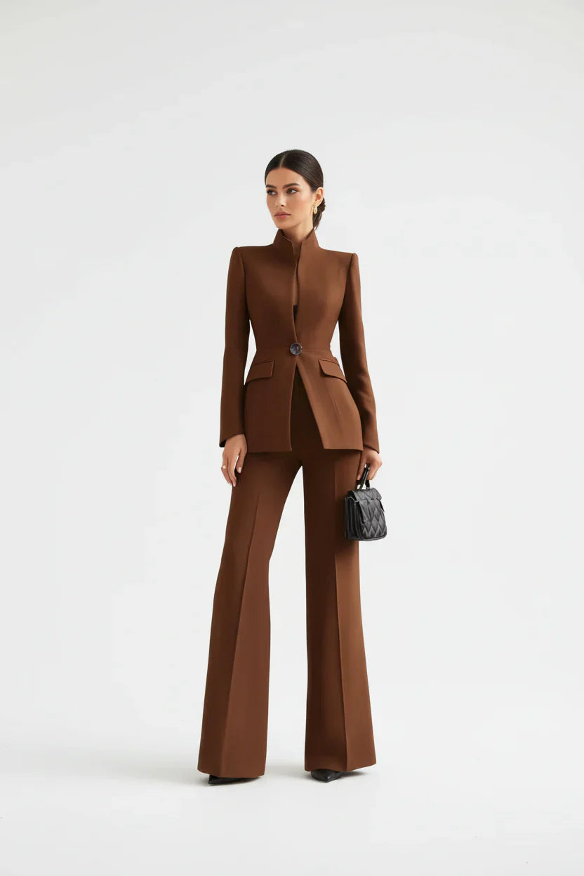Elvora | Elegant Blazer & Palazzo Set 9