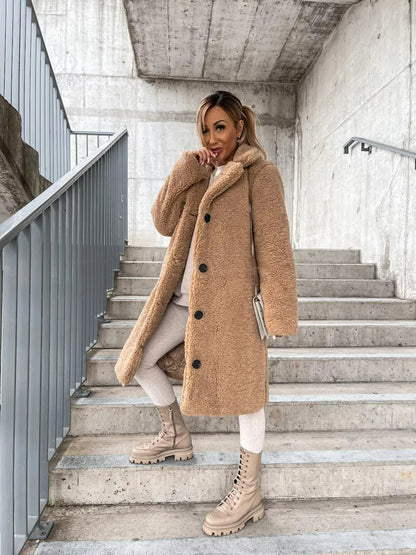 Emma - Soft Velvet Trench Coat for All Occasions