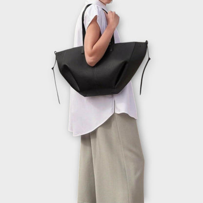 Olivia Aura: Chic Dress for Every Occasion