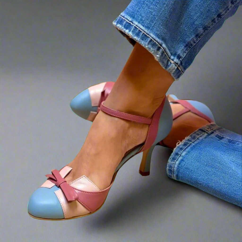 POINTED TOE SANDALS WITH BOW 0