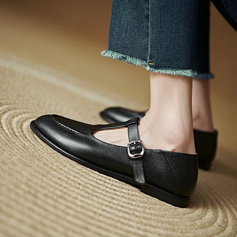 Selvana Chic Low Heeled Pumps for Any Occasion