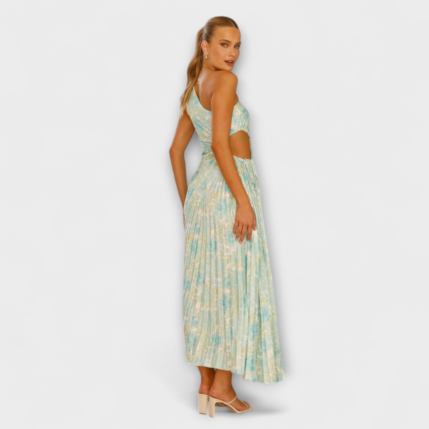 Sienna - Chic Cut-Out Maxi Dress for Events