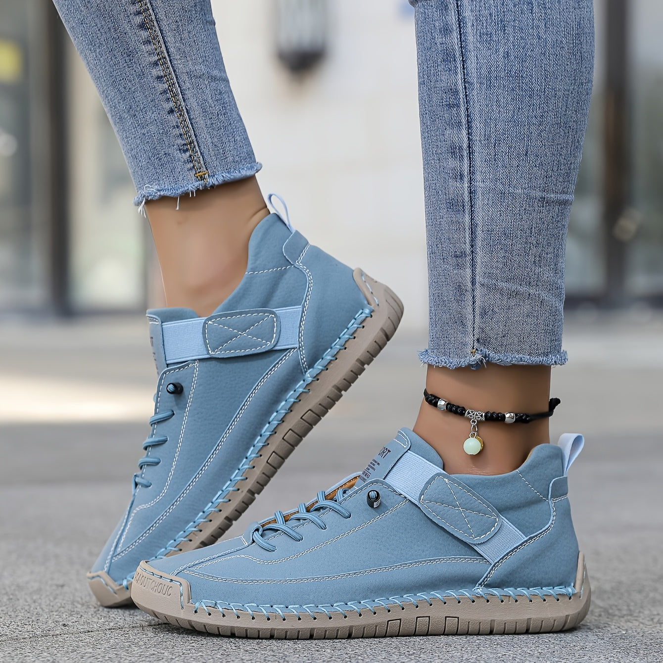 Women's Sneakers | Low-Cut Lace-Up & Cushioned Comfort