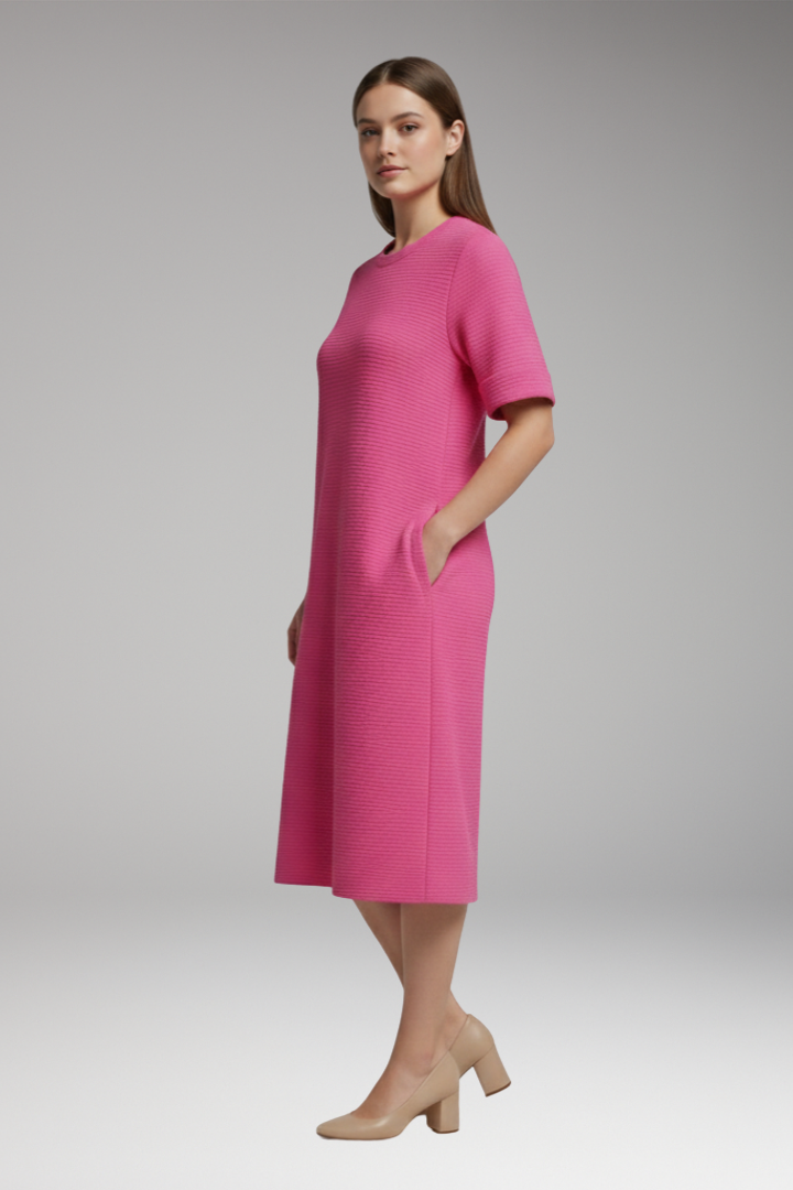Women's Casual Dress with Relaxed Cut and Practical Pockets 4