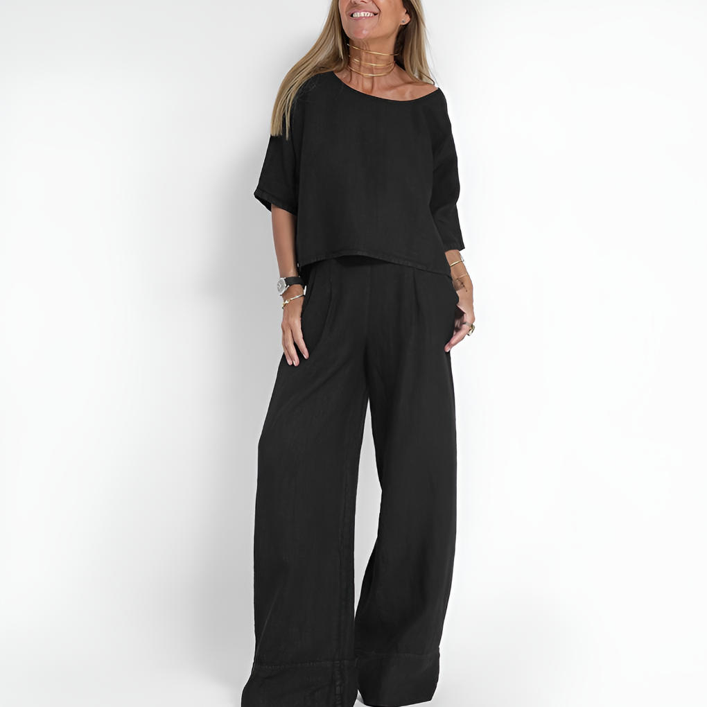 Women’s Relaxed Fit Two Piece Set 1