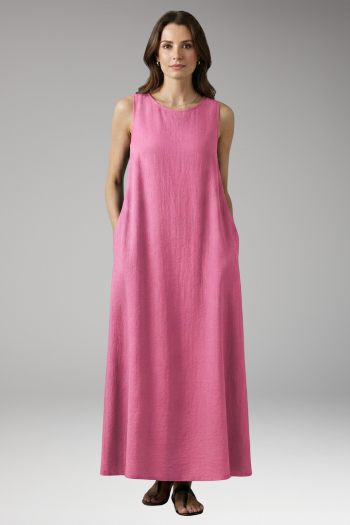 Women's Sleeveless Dress with Round Neckline and Practical Pockets 7
