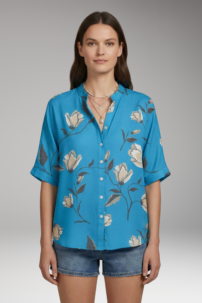 Women's Summer Blouse with Lightweight Fabric and Relaxed Fit 8