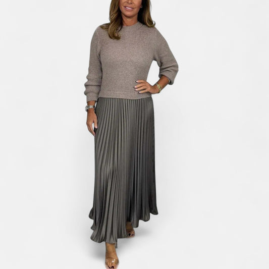 Women's Co Ord Set | Knit Top Pleated Skirt
