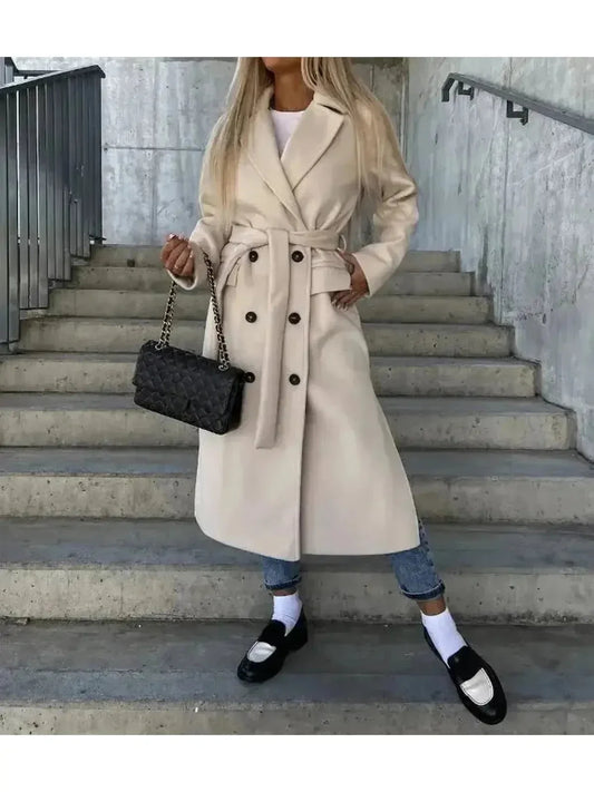 Women's Coat | Double-Breasted & Elegant