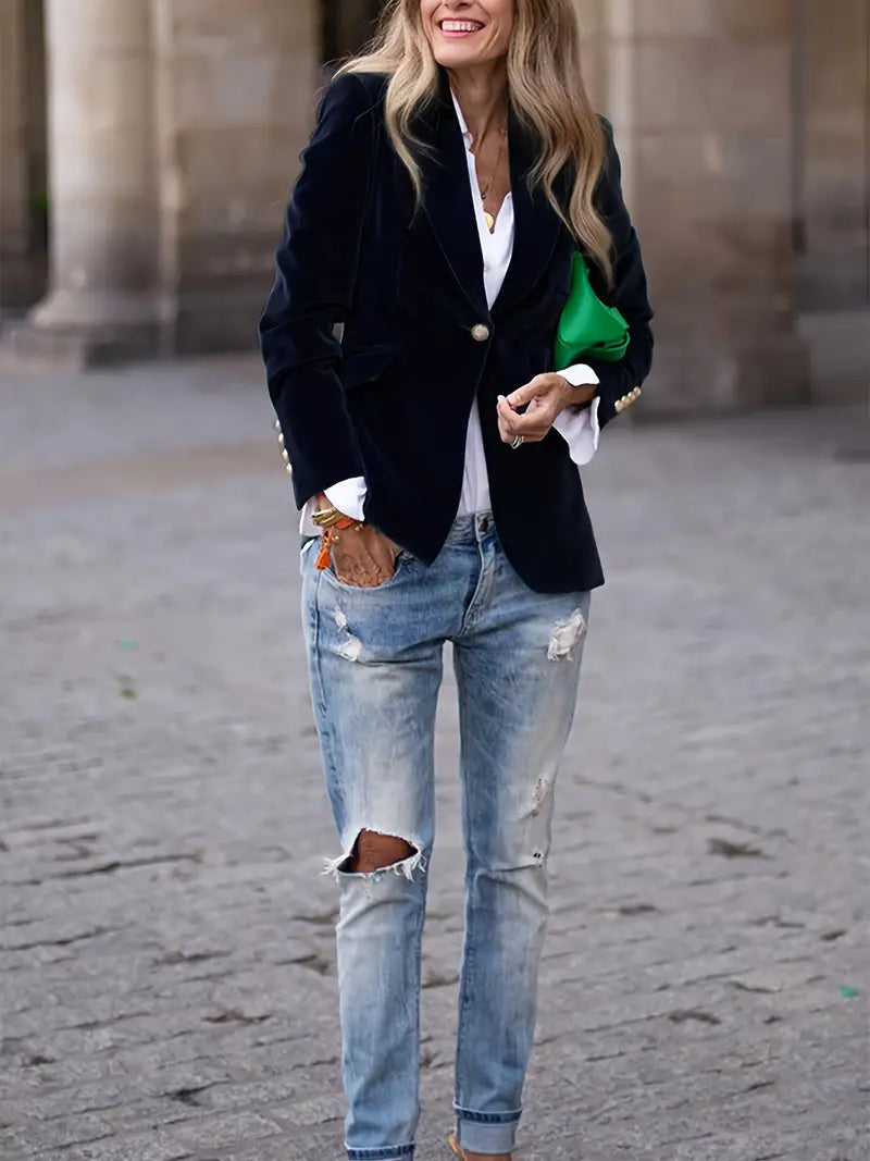 Women's Fitted Blazer | Long Sleeve & Structured Fit