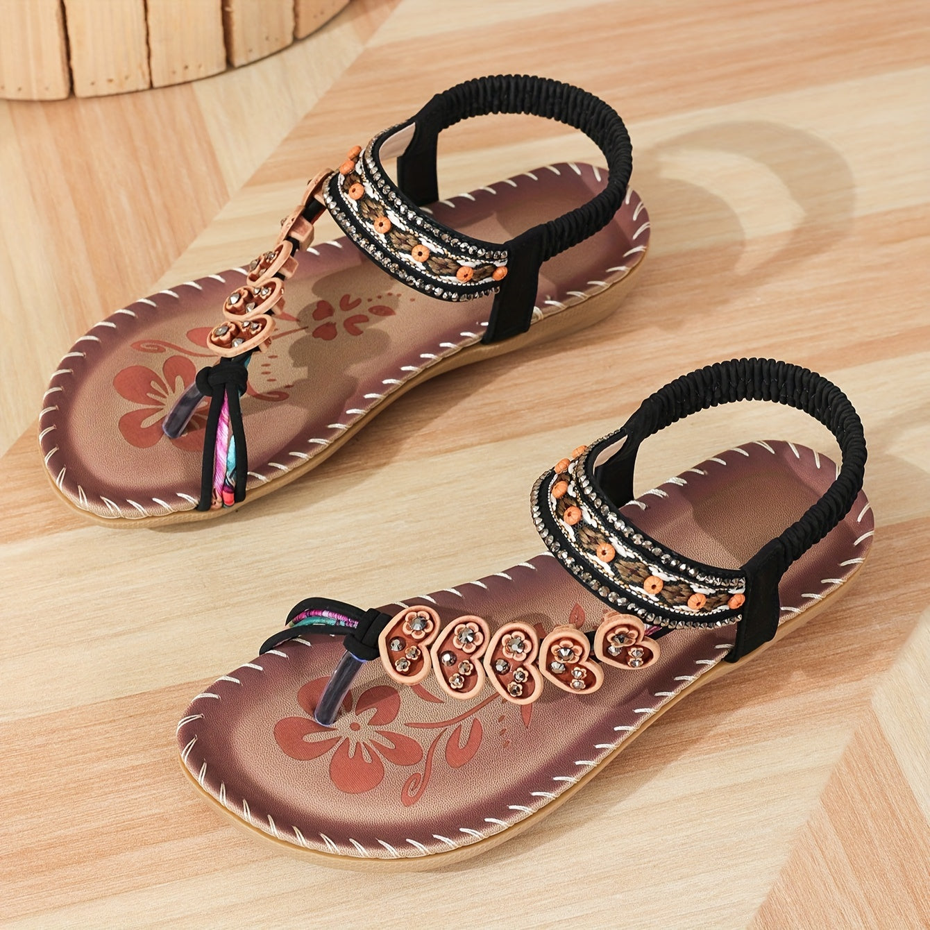 Chic Heart Strap Sandals for Everyday Wear