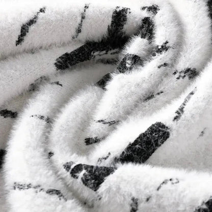 Women's Knit Pullover | Bold Abstract Pattern & Cosy Warmth