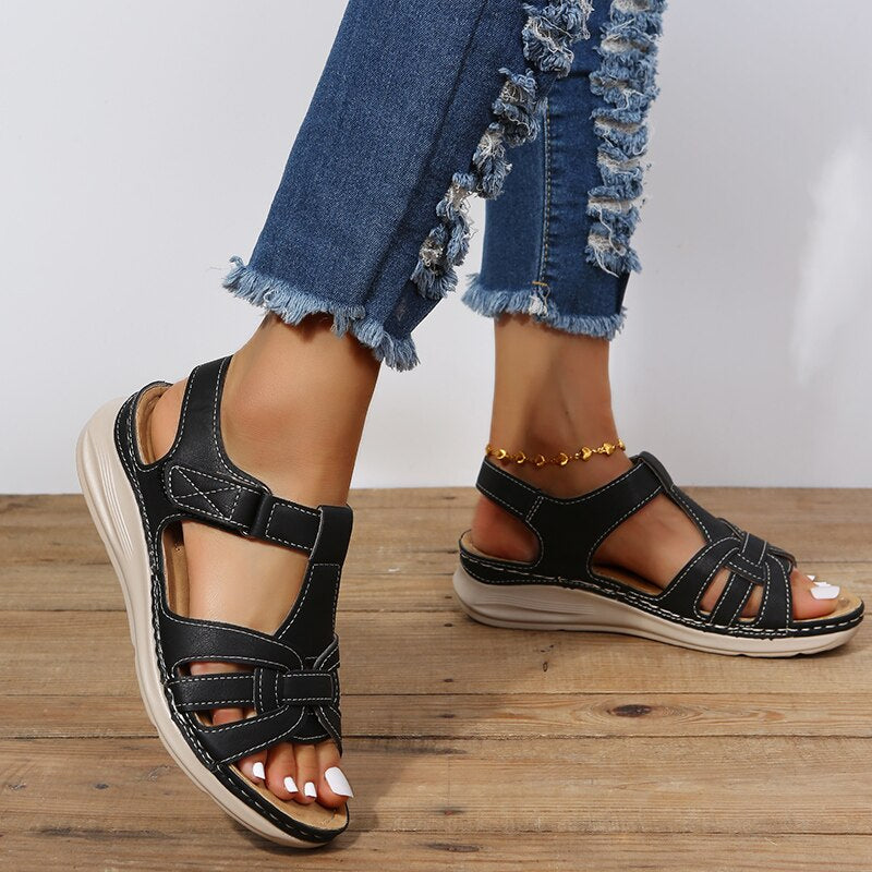 Interwoven Strap Women's Summer Sandals for Everyday Wear