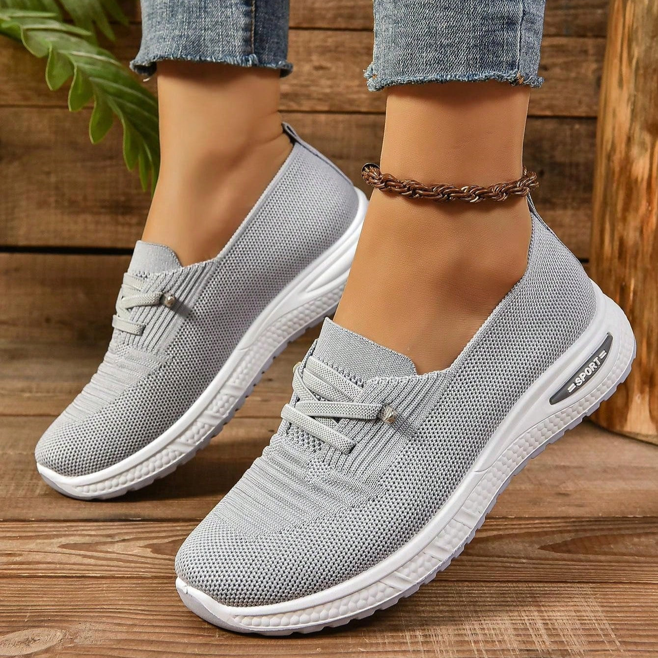 Zara - Stylish Orthopedic Sneakers for Everyday Wear