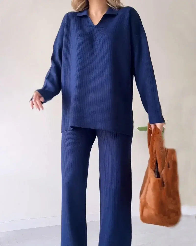 Women's Knit Two-Piece Set | V-Neck & Relaxed Fit 3