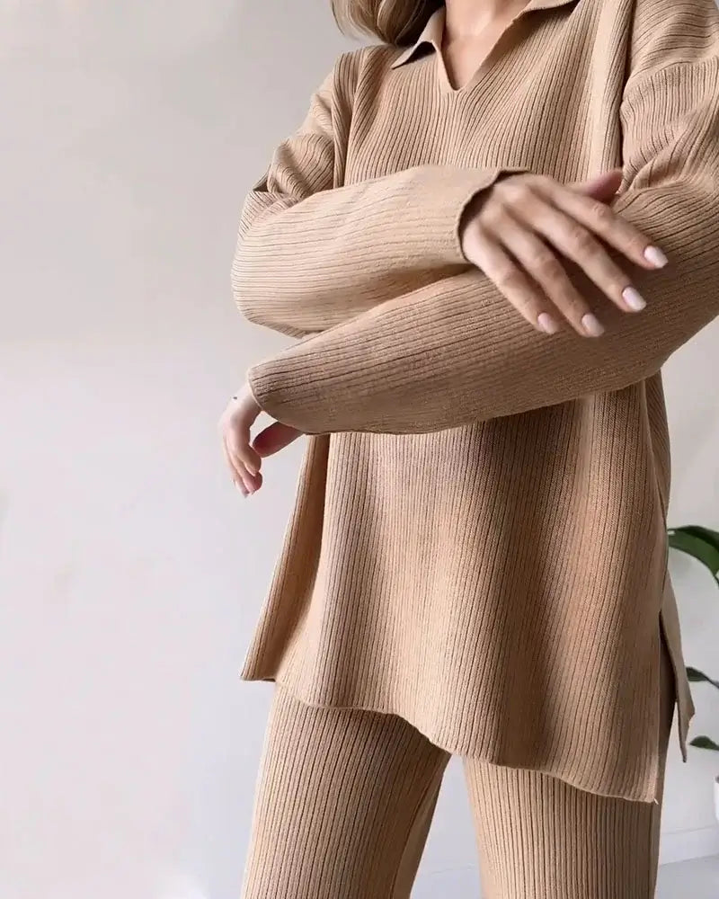 Women's Knit Two-Piece Set | V-Neck & Relaxed Fit 5