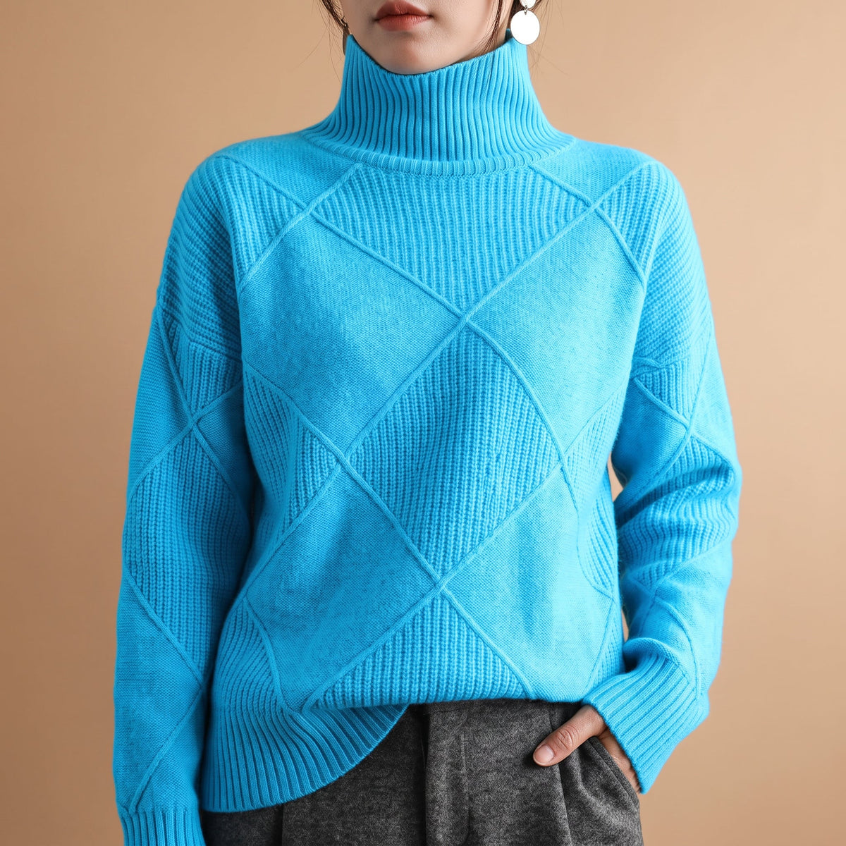 Women's Turtleneck Sweater | Diamond Knit & Cosy Collar 1
